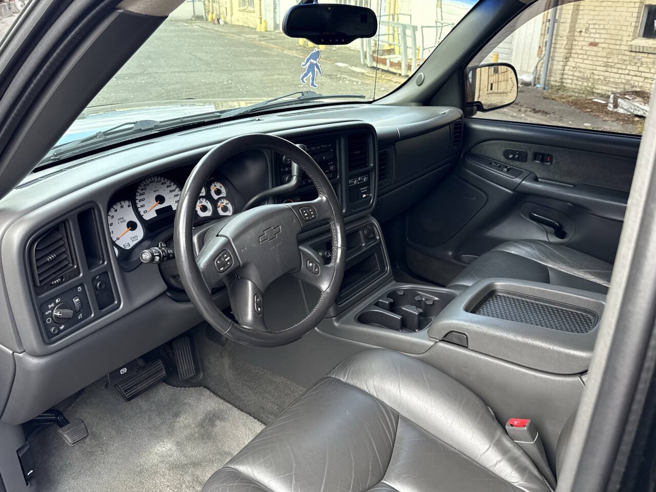 Used 2003 Chevrolet Silverado 1500 SS AWD/4WD image 45