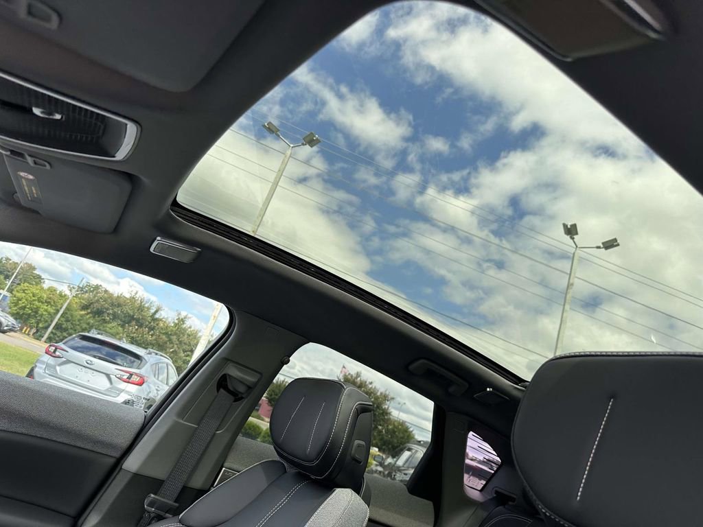 New 2025 Cadillac Optiq Sport 1 image 17