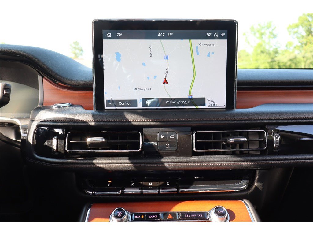 Used 2020 Lincoln Aviator Reserve w/ Equipment Group 202A AWD/4WD image 28