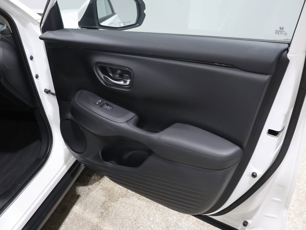Used 2024 Honda HR-V LX image 24