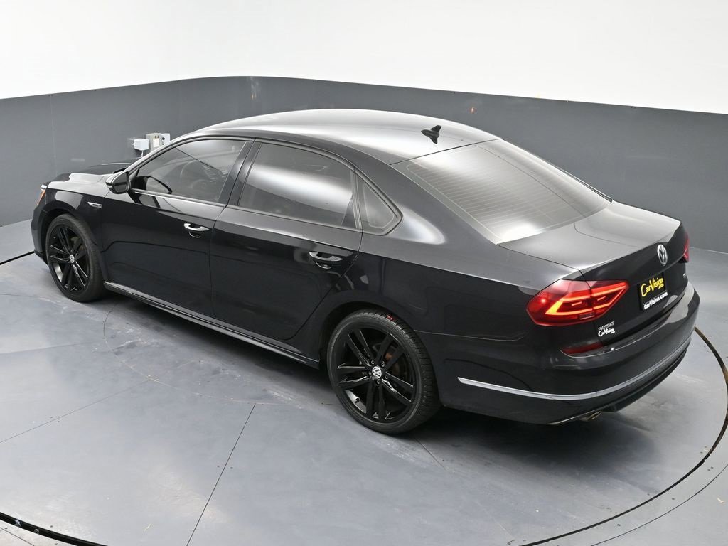 Used 2018 Volkswagen Passat 2.0T S image 41