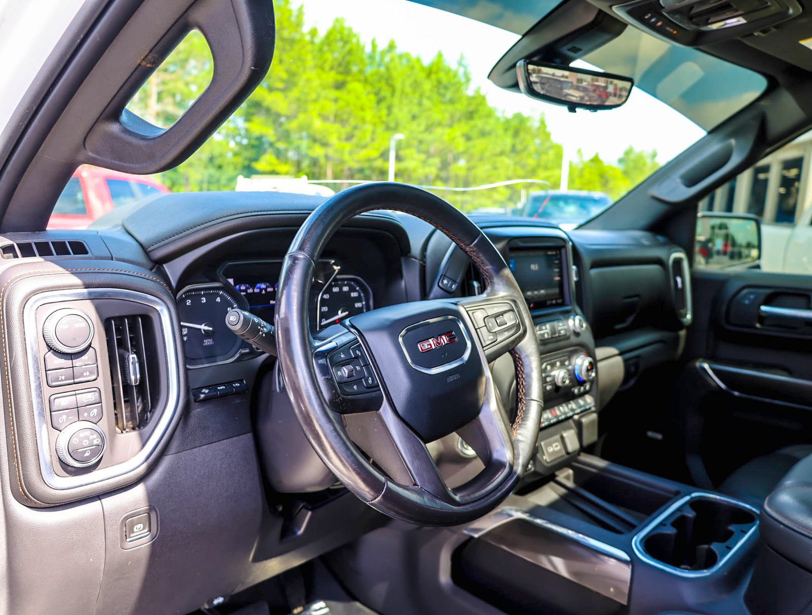 Used 2021 GMC Sierra 1500 AT4 w/ AT4 Premium Package AWD/4WD image 13