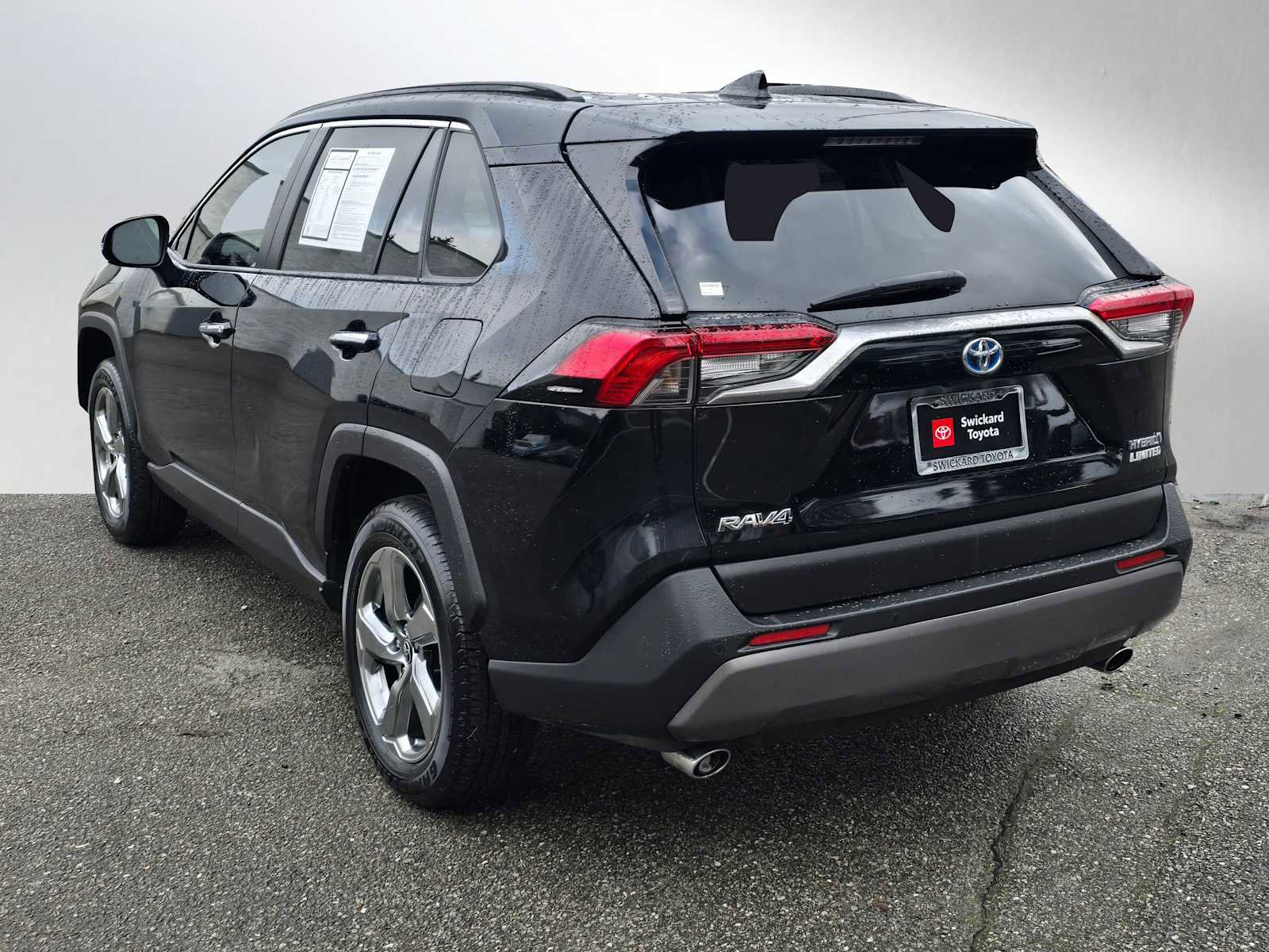 Used 2020 Toyota RAV4 Limited image 5