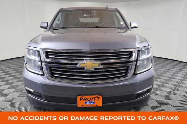 Used 2019 Chevrolet Tahoe LT w/ Luxury Package AWD/4WD image 3