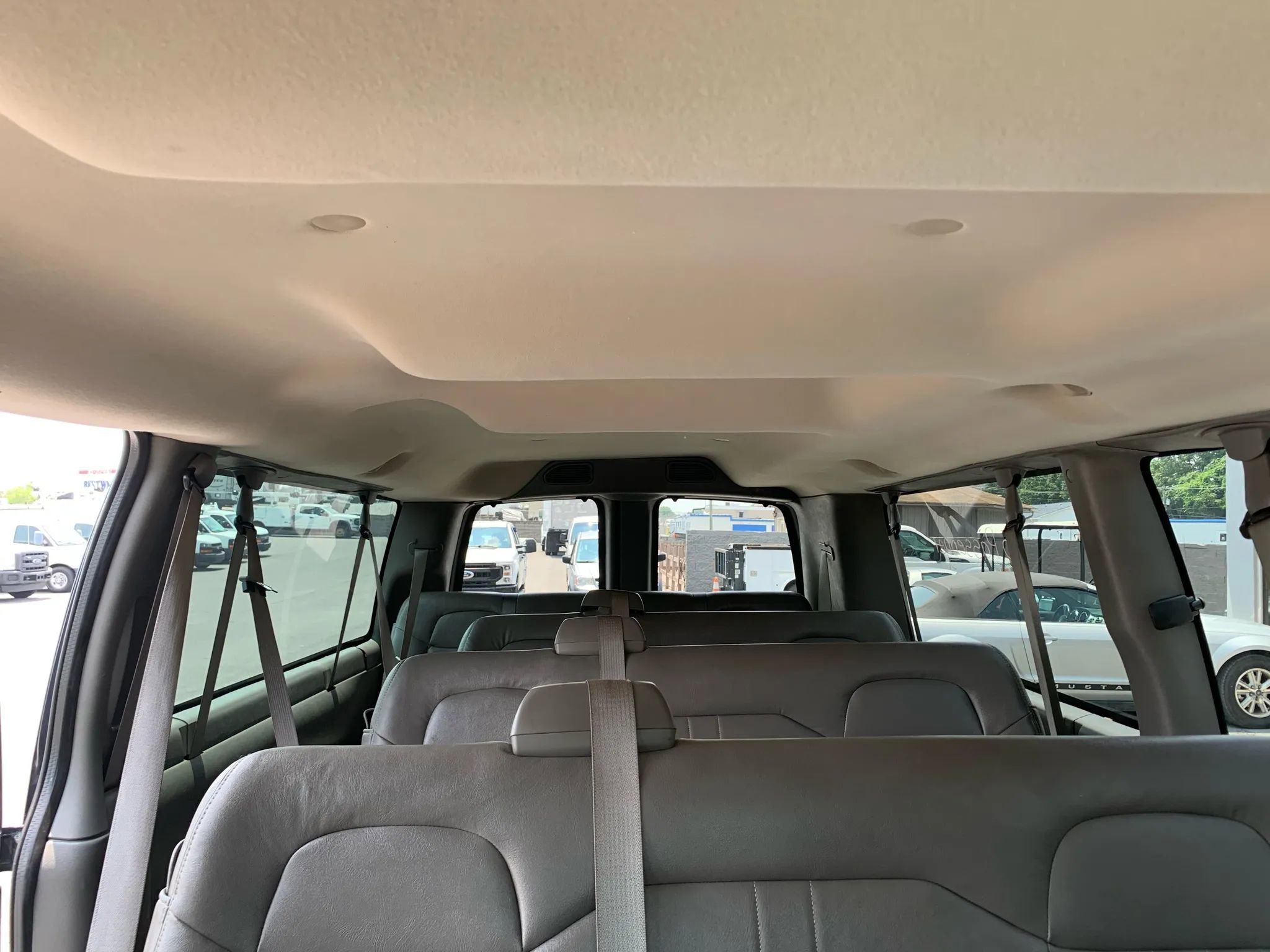 Used 2012 Chevrolet Express 3500 LS RWD image 30