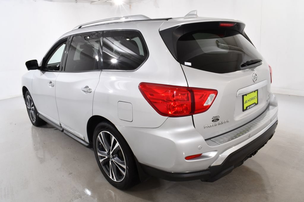 Used 2019 Nissan Pathfinder Platinum AWD/4WD image 15