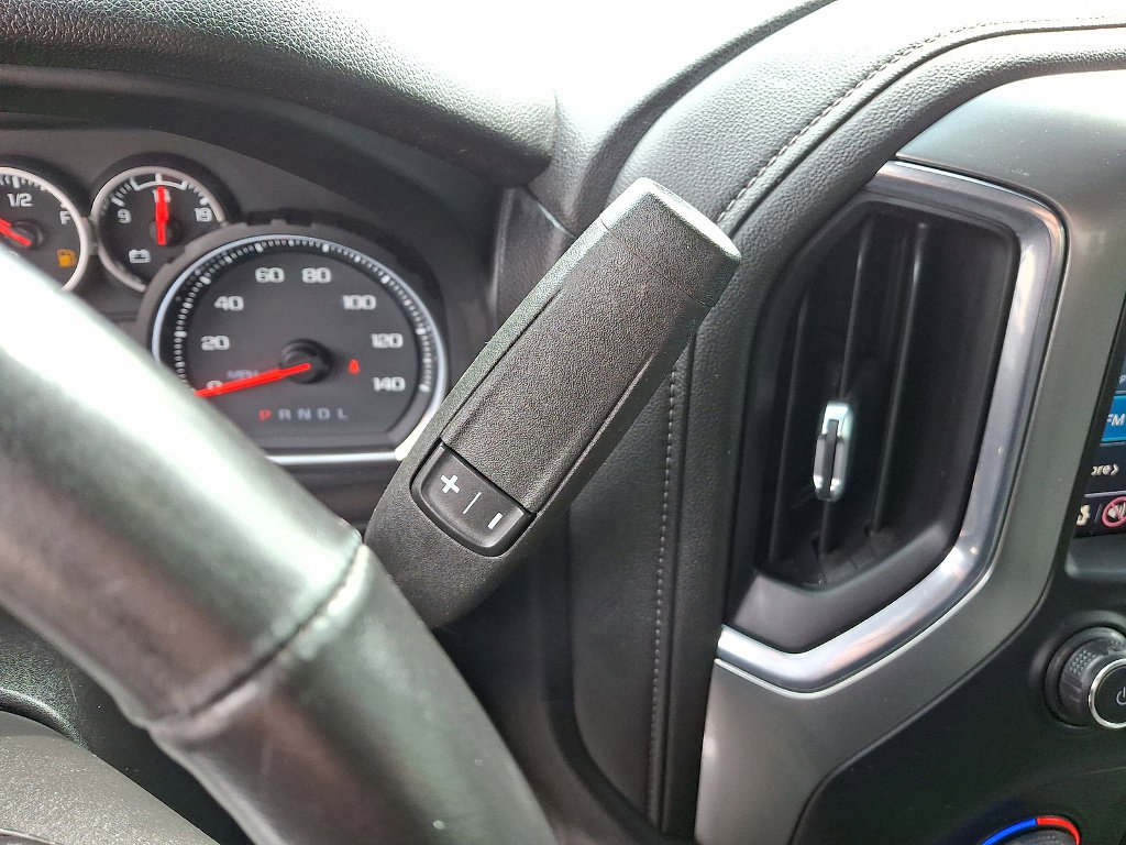 Used 2020 Chevrolet Silverado 1500 LT Trail Boss w/ Convenience Package image 12