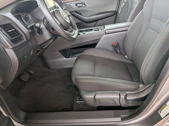 Used 2023 Nissan Rogue S AWD/4WD image 14