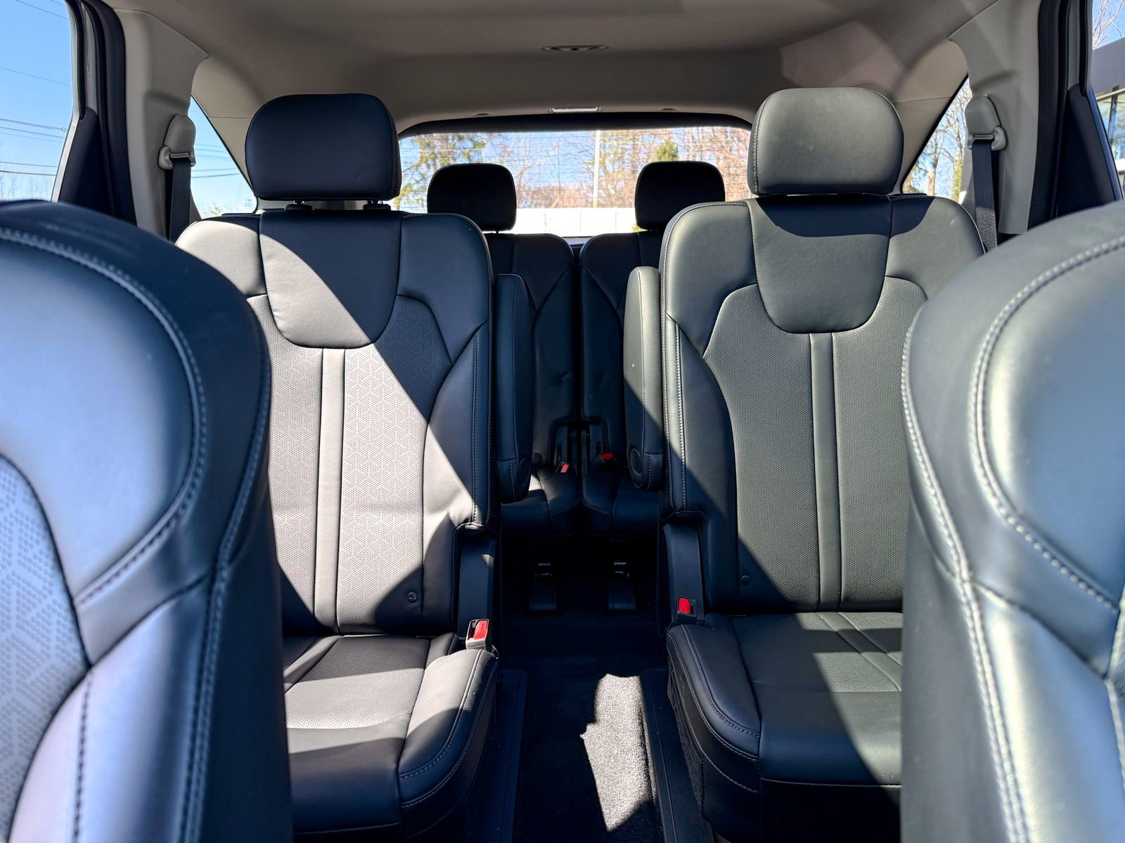 Certified 2023 Kia Sorento SX image 15