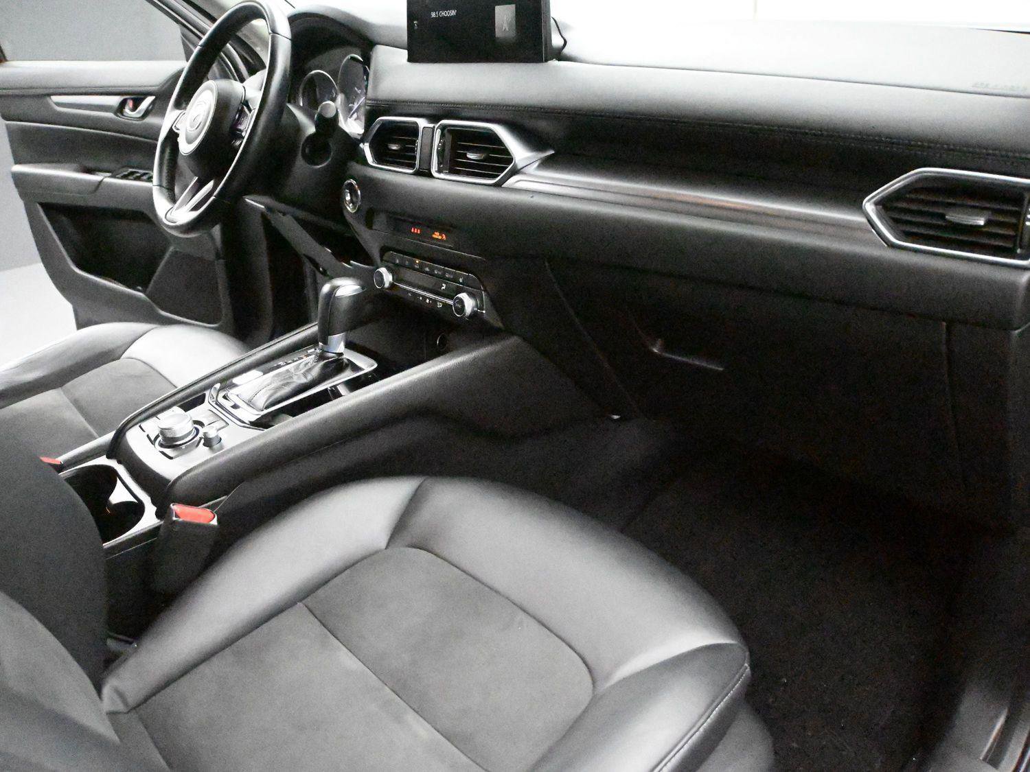 Used 2021 MAZDA CX-5 Touring AWD/4WD image 19