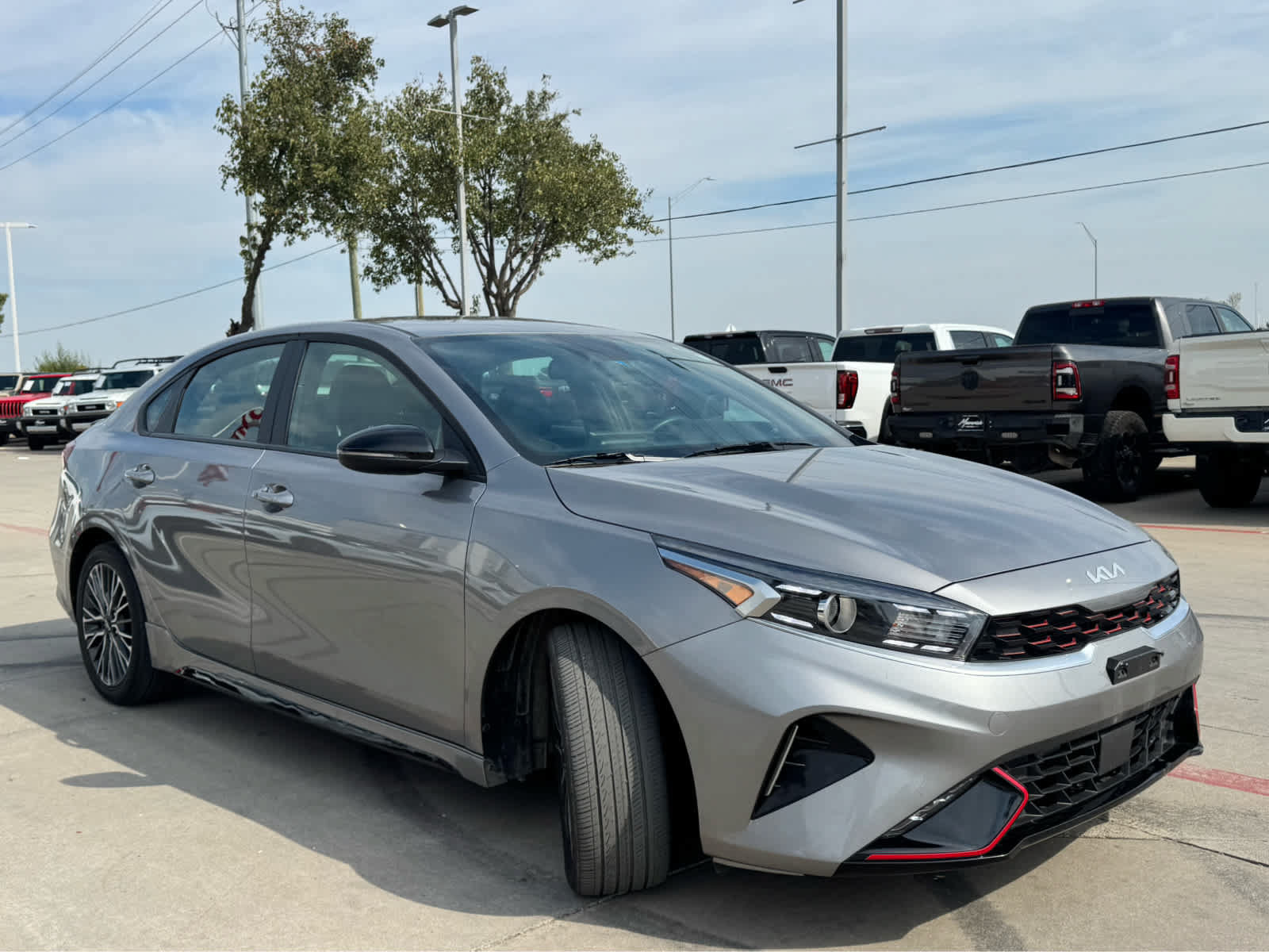 Used 2024 Kia Forte GT-Line w/ GT-Line Premium Package FWD image 4