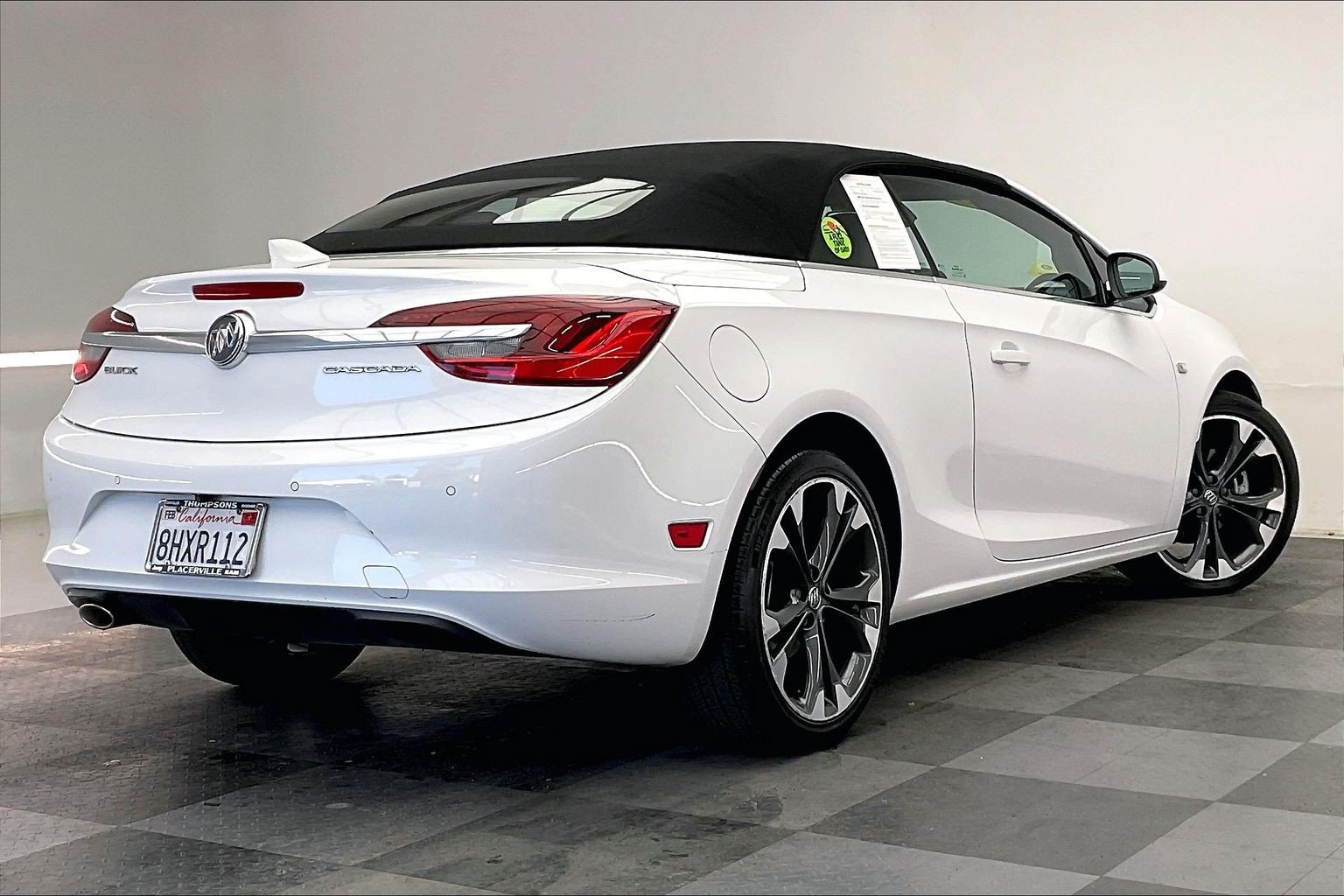 Used 2018 Buick Cascada Premium FWD image 12