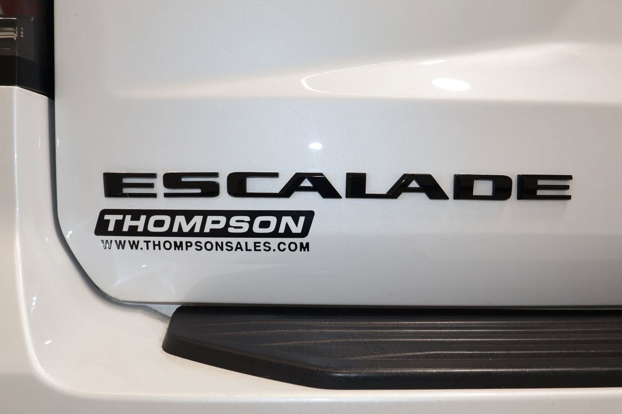 Certified 2024 Cadillac Escalade Sport Platinum w/ LPO, ONYX Package AWD/4WD image 40