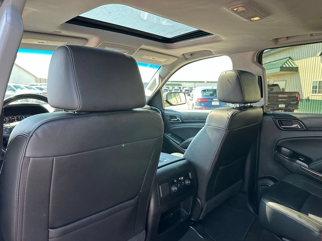 Used 2018 Chevrolet Suburban LT AWD/4WD image 23