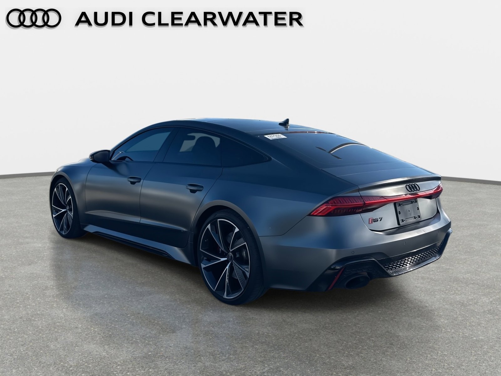 Used 2022 Audi RS 7 Sportback image 2