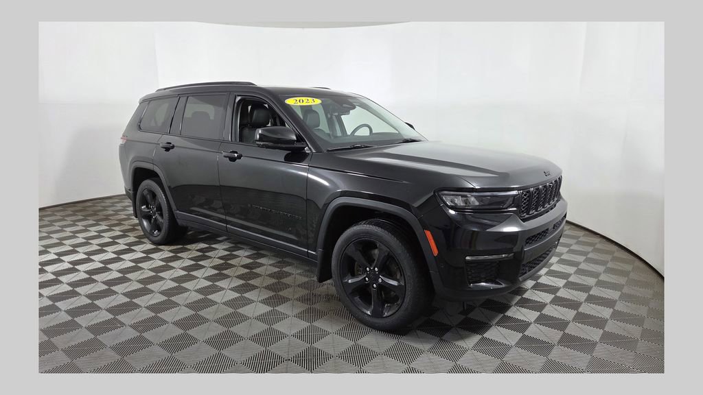 Used 2023 Jeep Grand Cherokee L Limited w/ Luxury Tech Group II AWD/4WD image 1