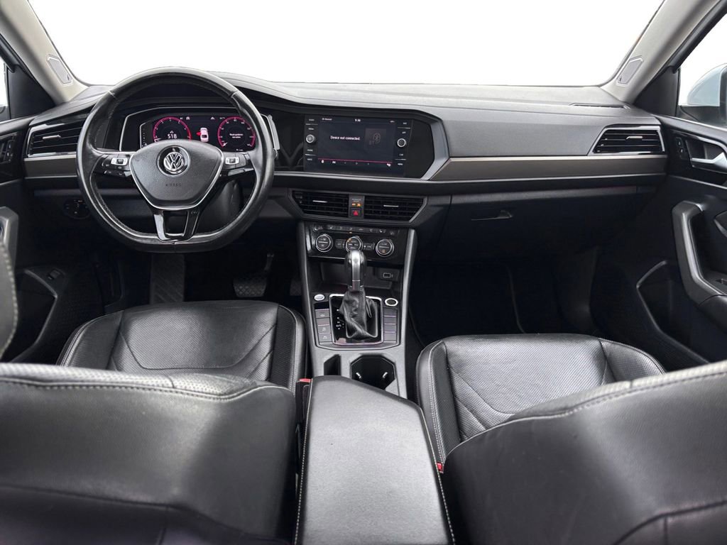 Used 2019 Volkswagen Jetta SEL Premium image 17