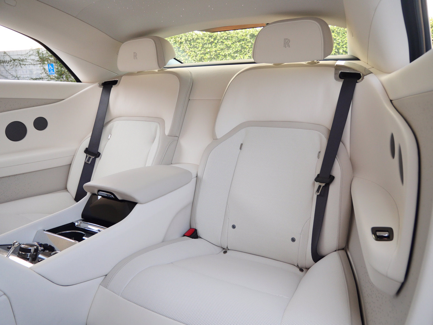 Certified 2025 Rolls-Royce Spectre w/ Spectre Launch Package AWD/4WD image 8