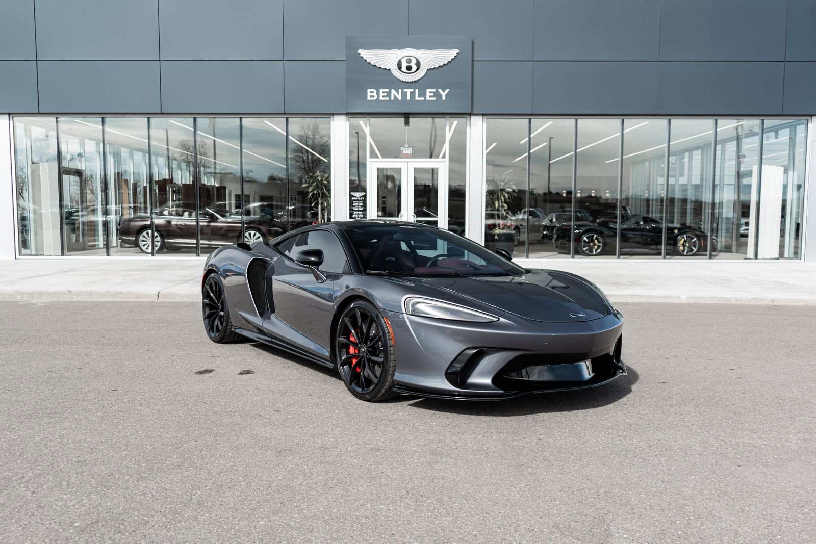 Used 2025 McLaren GTS image 17