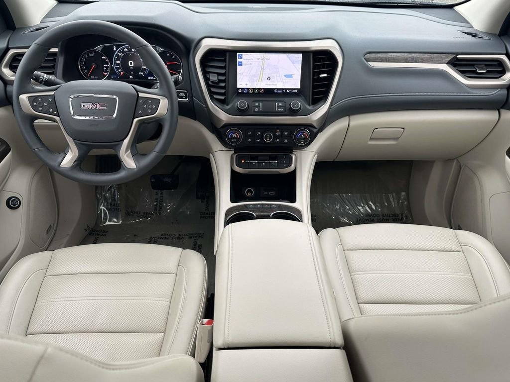 Certified 2023 GMC Acadia Denali w/ Denali Technology Package image 15