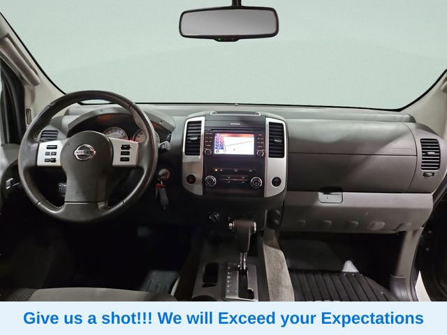 Used 2013 Nissan Xterra PRO-4X AWD/4WD image 3