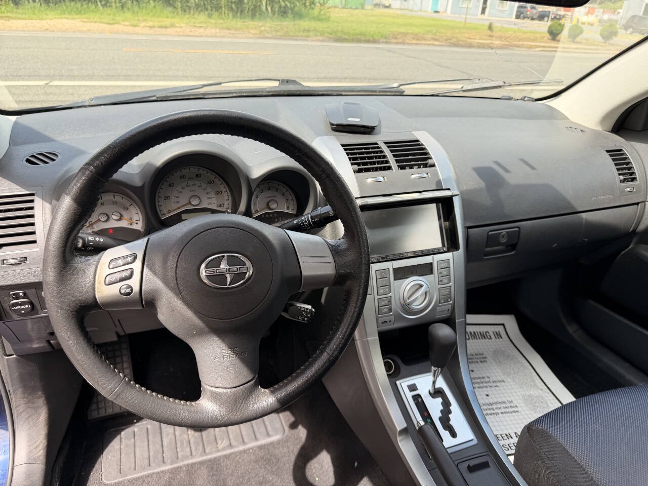 Used 2006 Scion tC FWD image 12