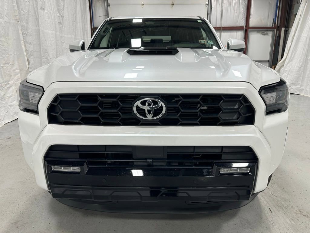 Used 2025 Toyota 4Runner TRD Sport image 2