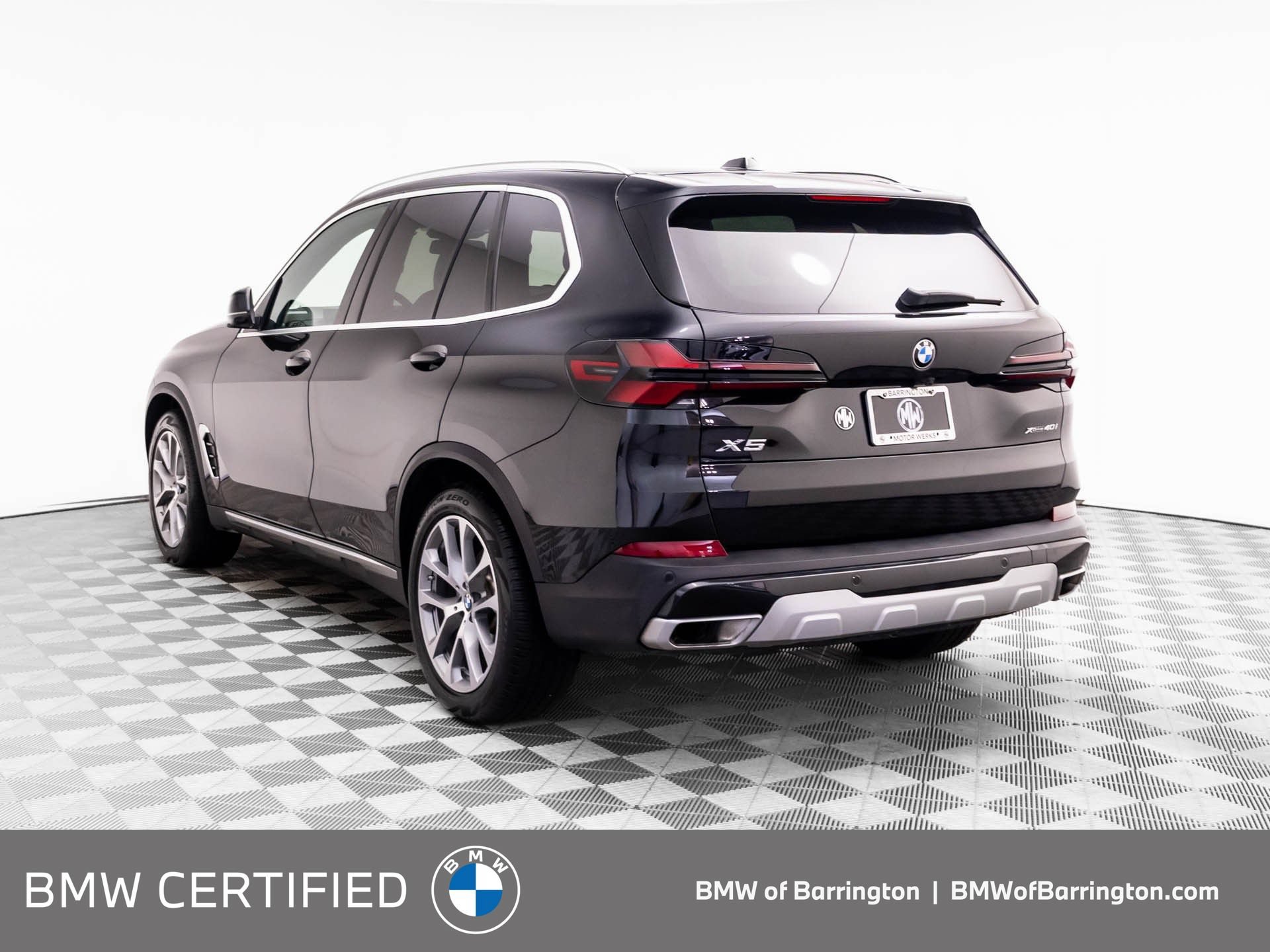 Certified 2024 BMW X5 xDrive40i w/ Premium Package AWD/4WD image 3