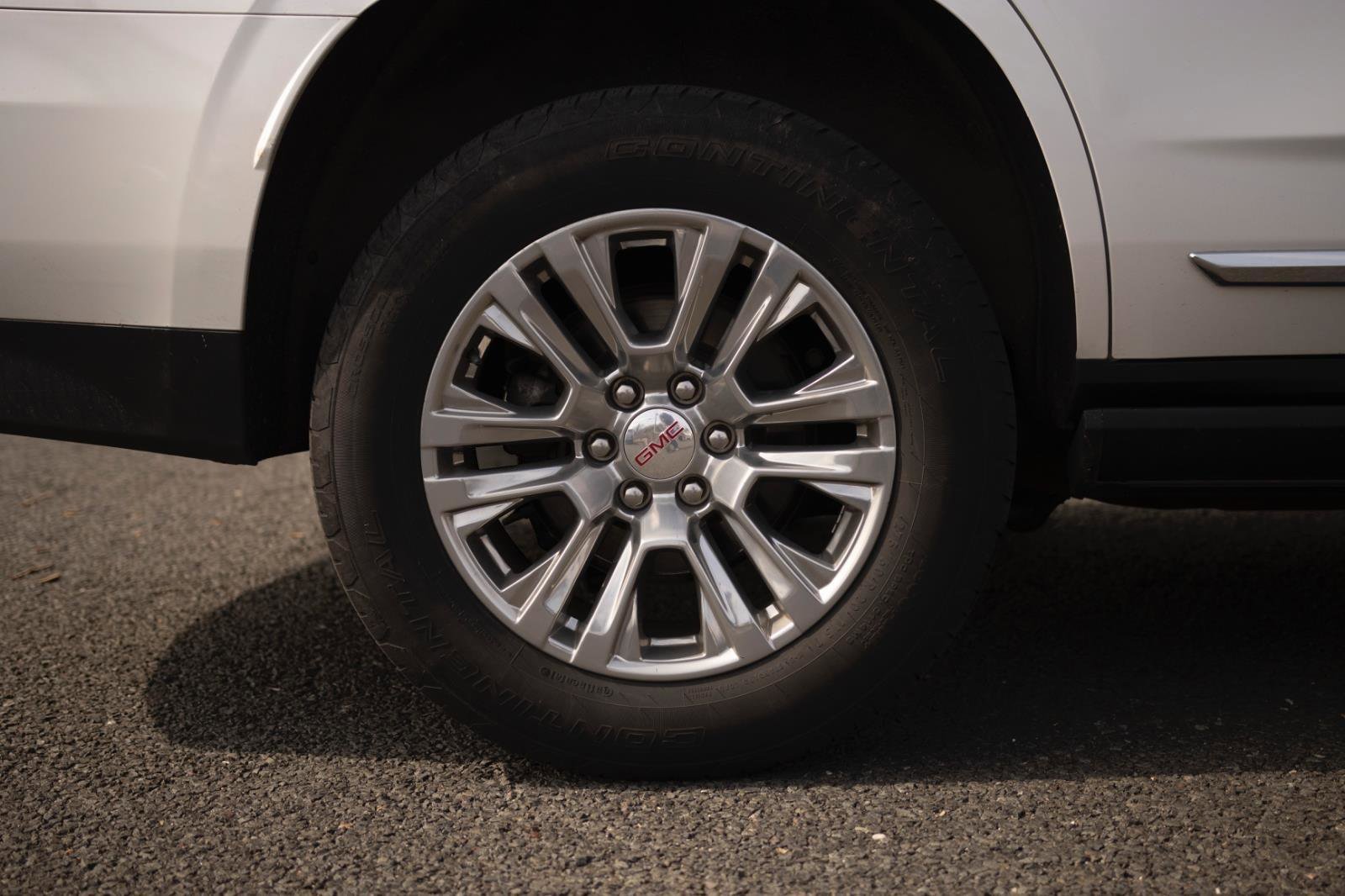 Used 2022 GMC Yukon Denali w/ Max Trailering Package AWD/4WD image 25