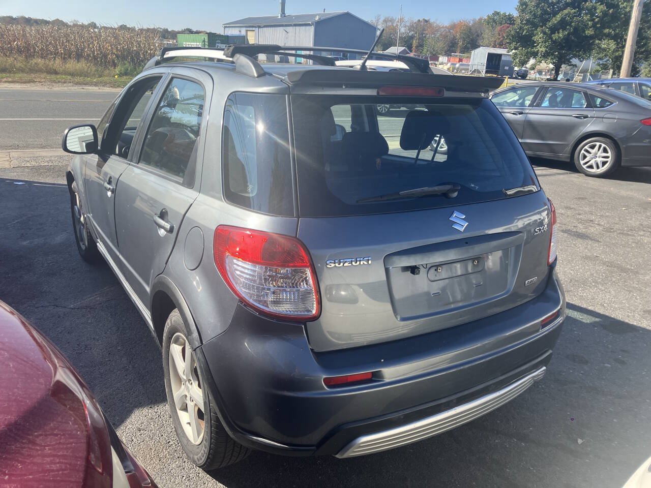 Used 2008 Suzuki SX4 AWD Hatchback w/ Touring Pkg image 3
