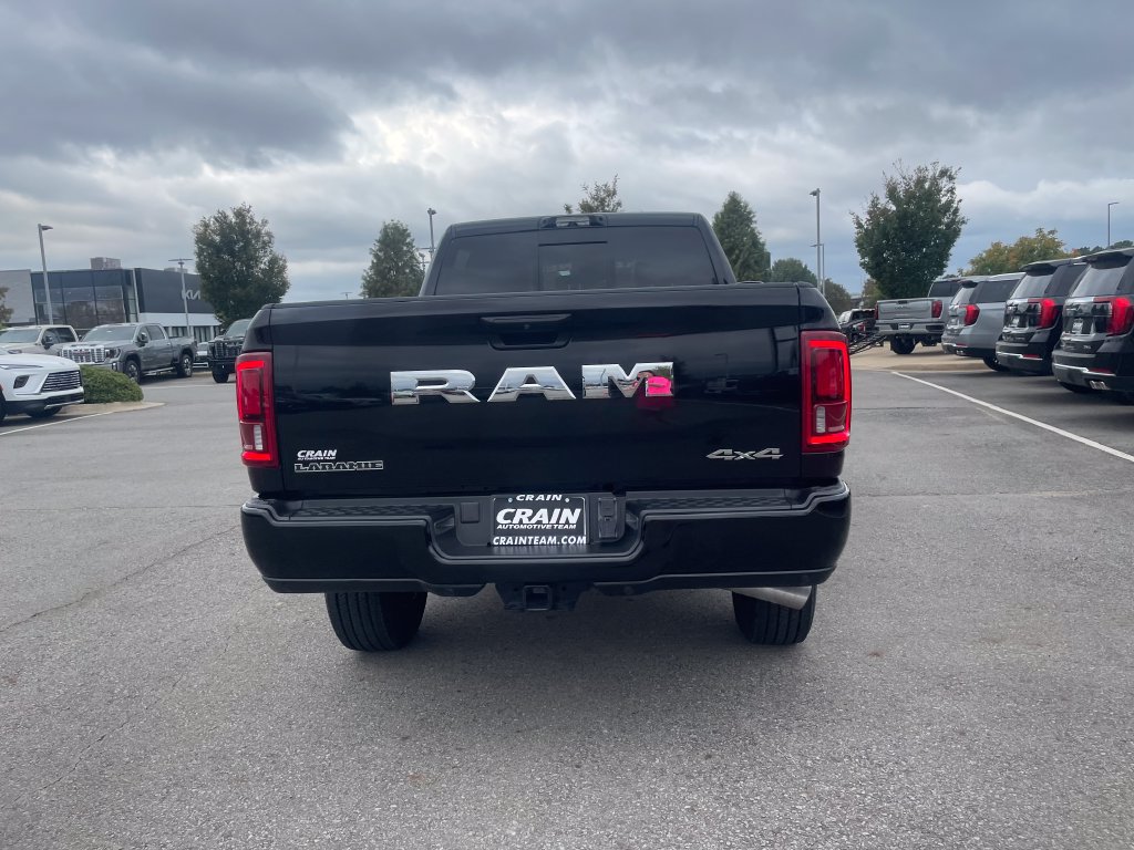 Used 2025 RAM 3500 Laramie AWD/4WD image 6