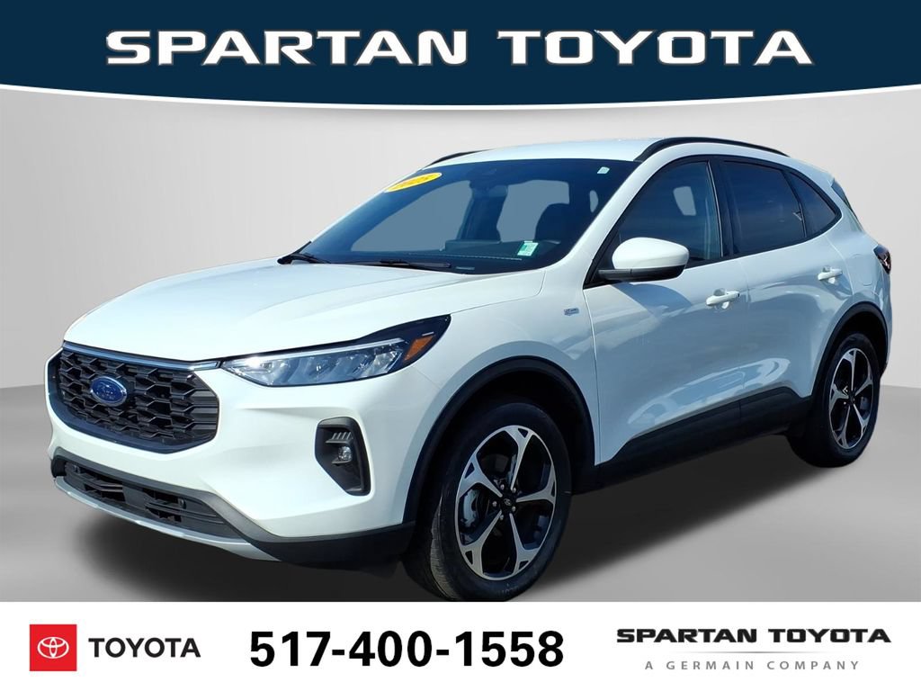 Used 2025 Ford Escape ST-Line Select w/ Tech Pack #1 AWD/4WD image 1