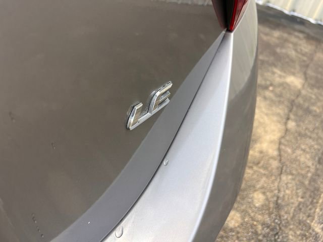 Used 2015 Toyota Corolla LE image 31