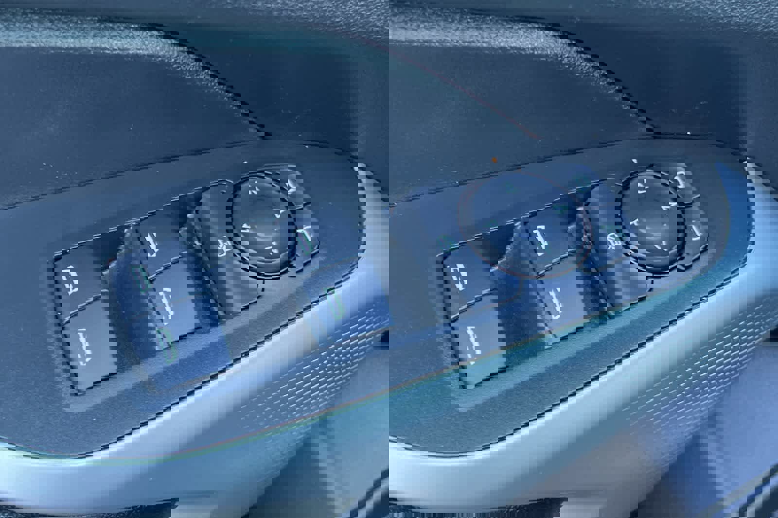 Used 2024 Chevrolet Trax RS image 13