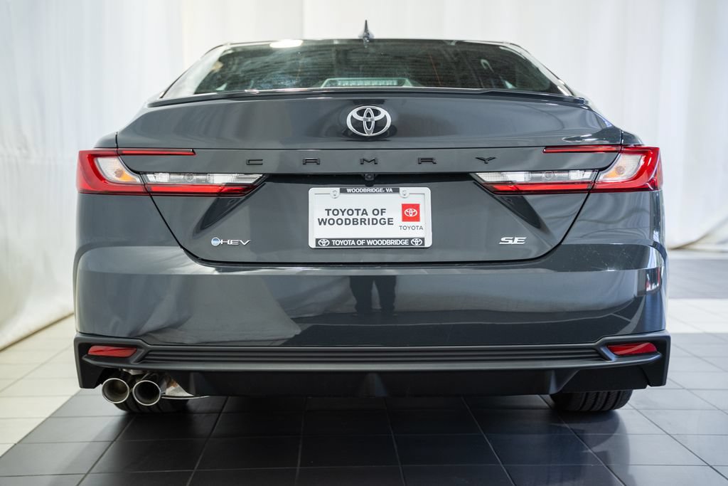 New 2026 Toyota Camry SE FWD image 5