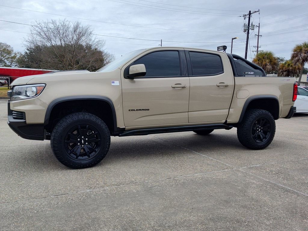 Used 2021 Chevrolet Colorado ZR2 w/ ZR2 Dusk Special Edition image 3