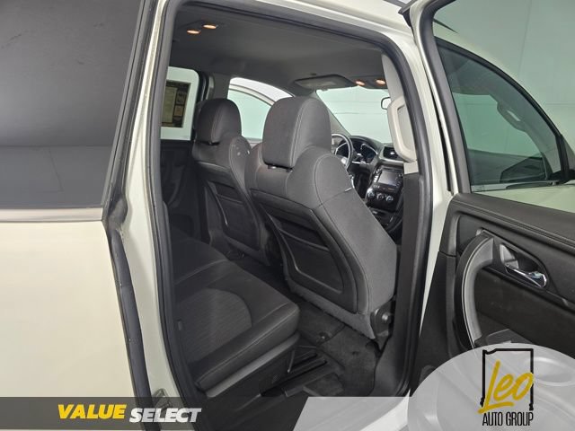 Used 2015 Chevrolet Traverse LT FWD image 16