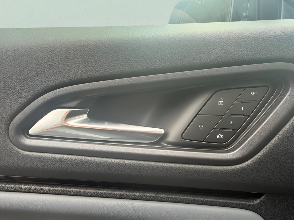 New 2026 Honda Prologue Touring image 19