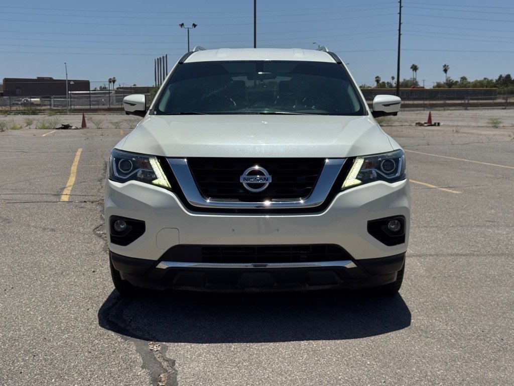 Used 2020 Nissan Pathfinder SL image 3