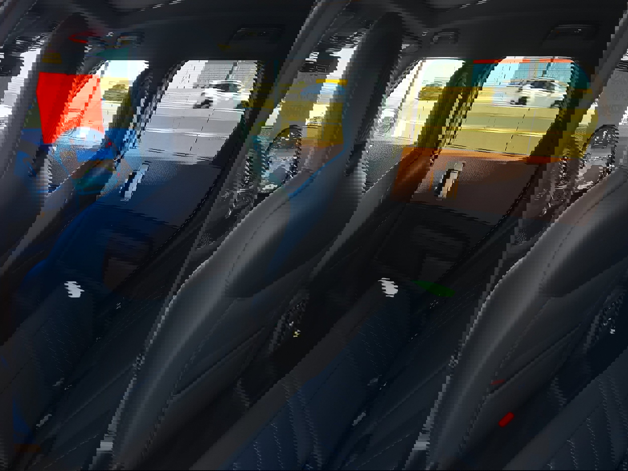 Certified 2025 MINI Cooper Countryman S w/ Comfort Package Max image 15