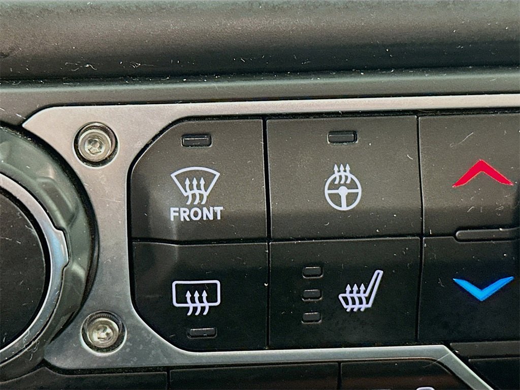 Used 2022 Jeep Gladiator Sport image 20