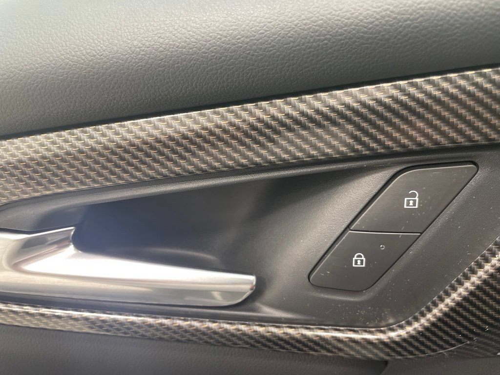 New 2027 Chevrolet Traverse Z71 AWD/4WD image 16