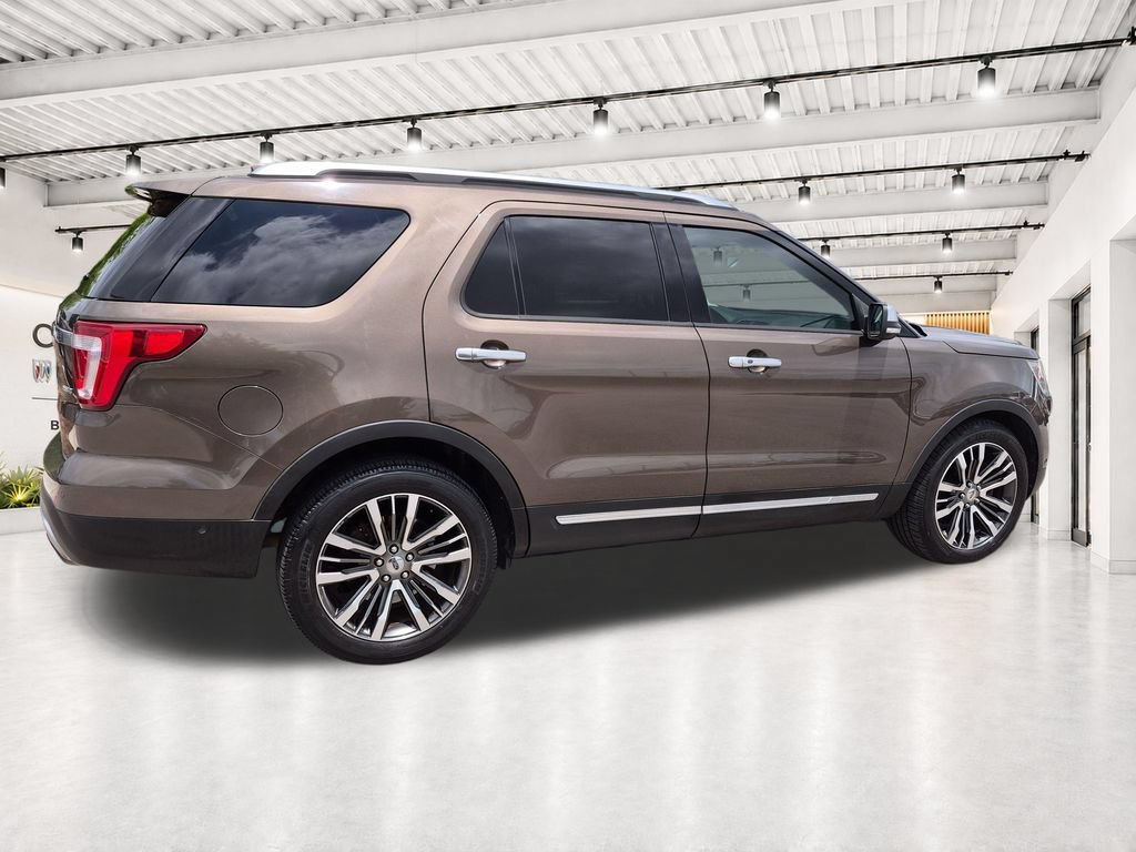 Used 2016 Ford Explorer Platinum AWD/4WD image 13