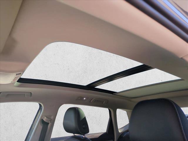 Used 2022 Volkswagen Taos SE FWD image 15