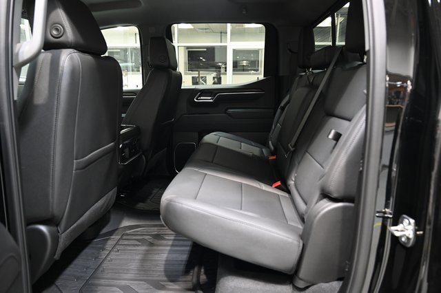 New 2026 GMC Sierra 1500 SLT w/ SLT Premium Plus Package image 14