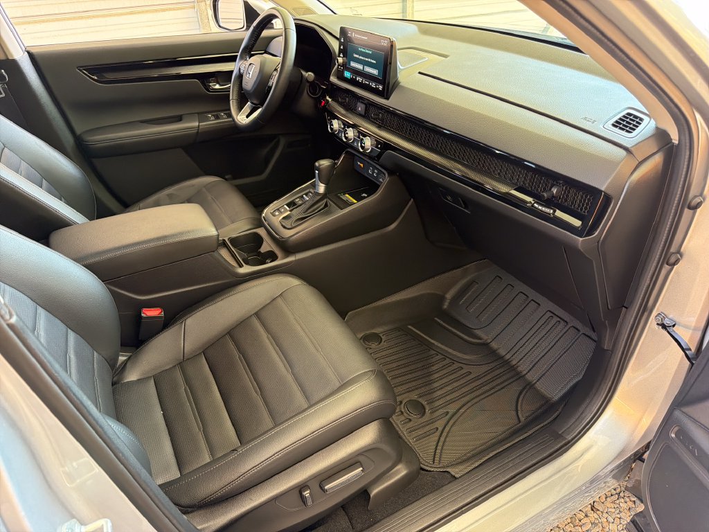 Used 2025 Honda CR-V EX-L image 26