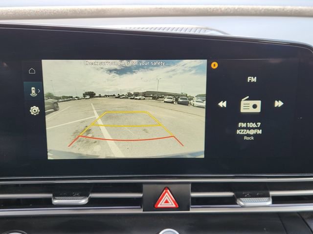 Used 2025 Hyundai Elantra SEL FWD image 17