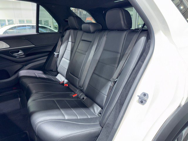 Used 2021 Mercedes-Benz GLE 350 4MATIC w/ Premium Package image 37