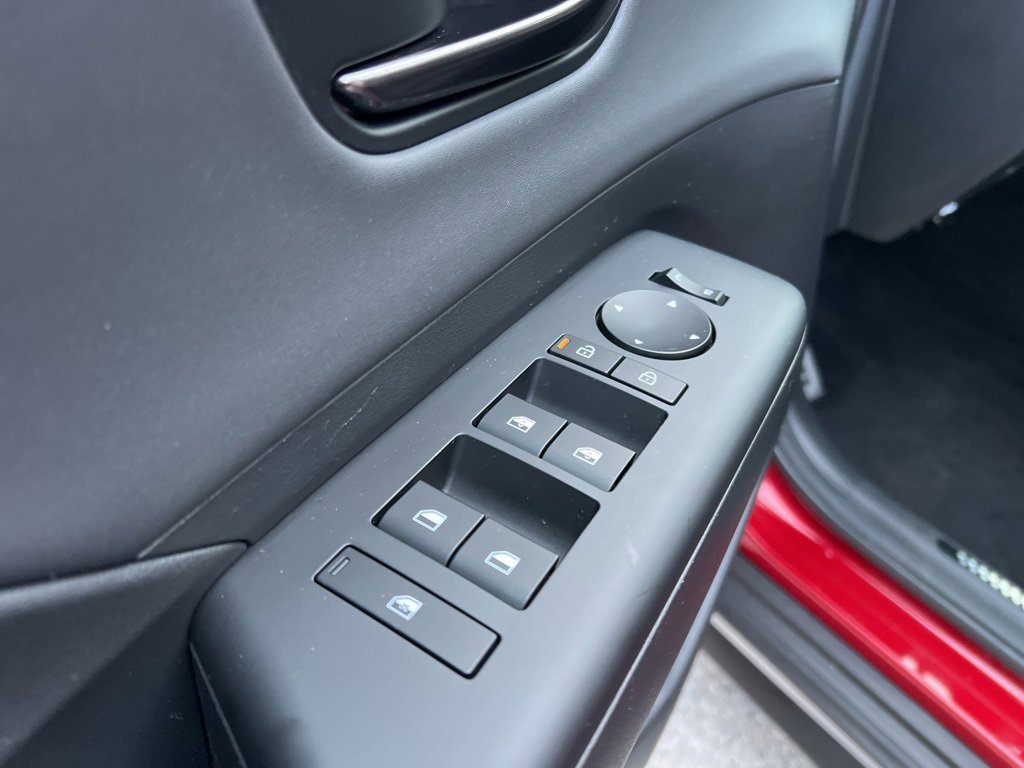 Used 2024 Hyundai Kona N Line image 11