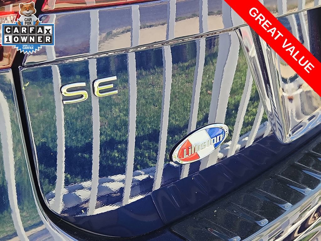 Used 2024 Volkswagen Tiguan SE w/ Panoramic Sunroof Package AWD/4WD image 30